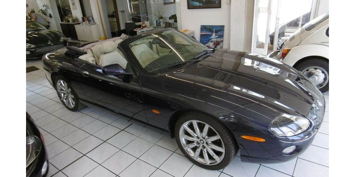 Jaguar XK8 142.000 km 18.990 &euro; Bochum 44879