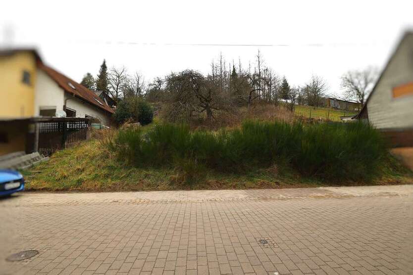 Grundstück zu verkaufen in Nanzweiler 57.000 € 774 m²