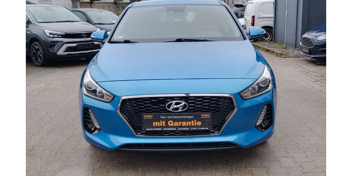 Hyundai i30 67.000 km 11.600 &euro; Diepoldshofen 88299