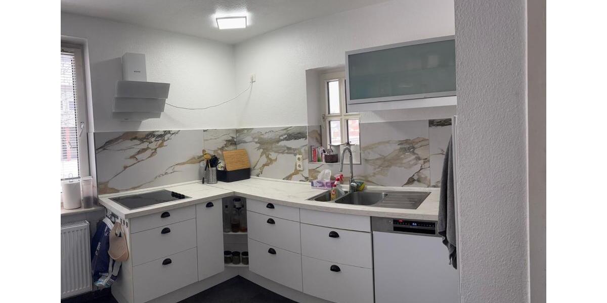 Einfamilienhaus Harrislee - 8 Zimmer, 300 m&sup2;, 4.500&euro; | Angebot:25342145