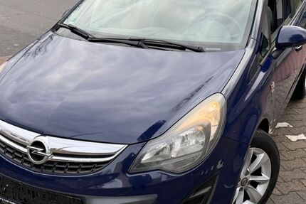 Opel Corsa 182.000 km 3.799 &euro; Frankfurt am Main 65933