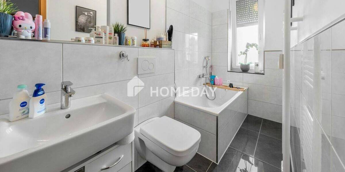 Mehrfamilienhaus, Wohnhaus Krefeld Hüls - 7 Zimmer, 120 m&sup2;, 549.000&euro; | Angebot:26820825