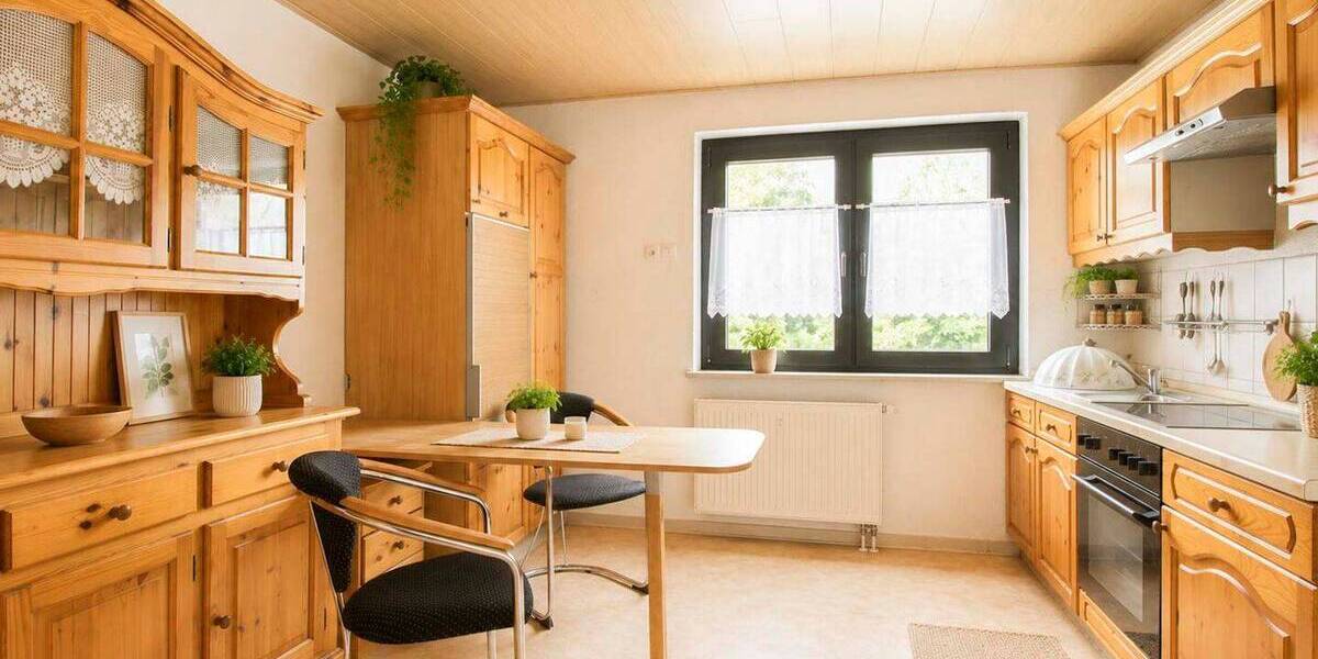 Etagenwohnung Gernsheim - 5 Zimmer, 110 m&sup2;, 320.000&euro; | Angebot:26879691