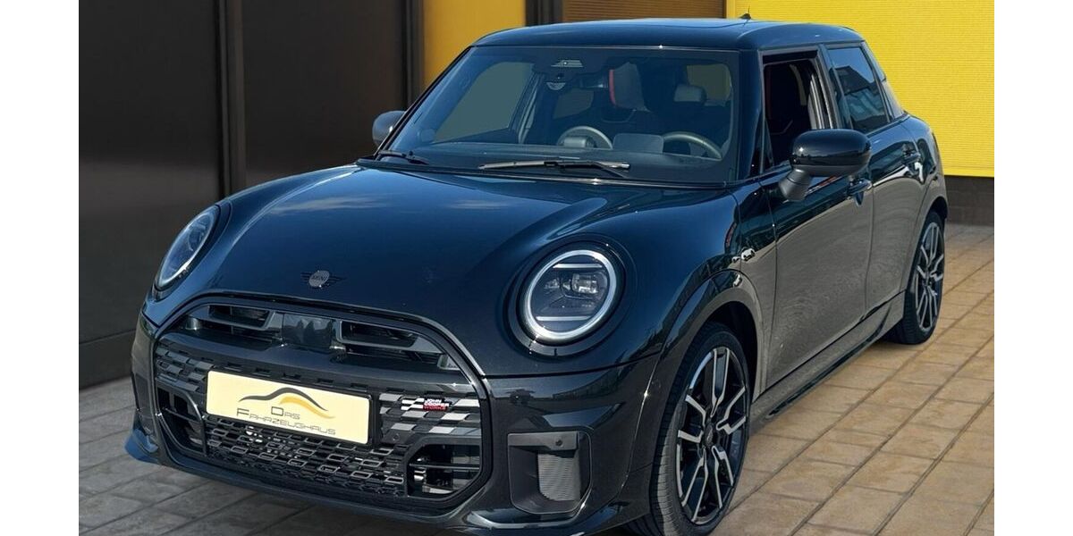 Mini John Cooper Works 14.500 km 31.885 &euro; Leer 26789