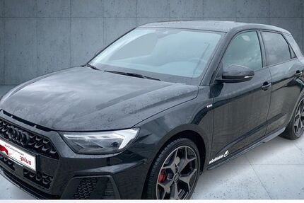 Audi A1 9.900 km 32.970 &euro; Saal a.d. Donau 93342