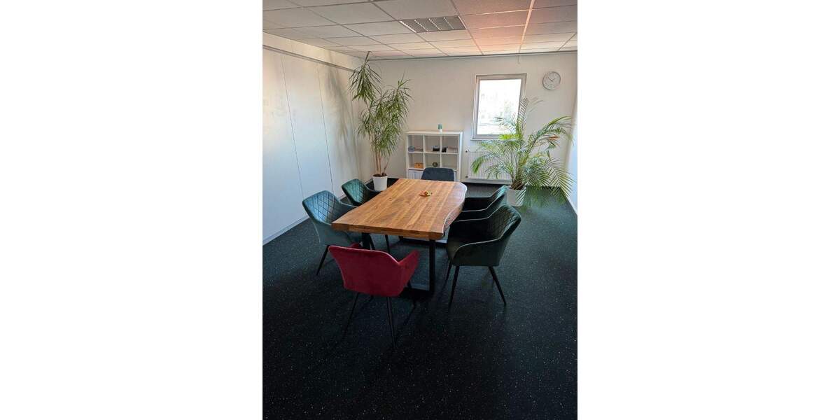 Gewerbeobjekt Holzgerlingen - 300&euro; | Angebot:25720126