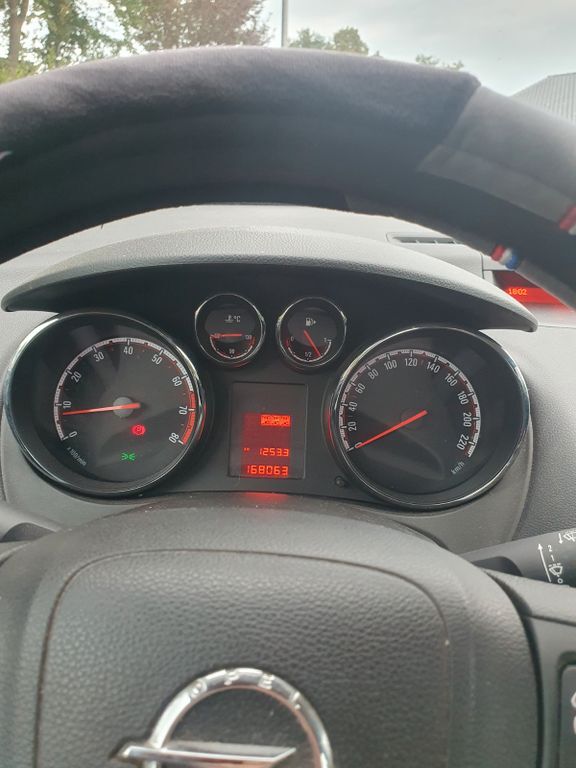 Opel Meriva 168.000 km 2.500 € Holstenniendorf 25584
