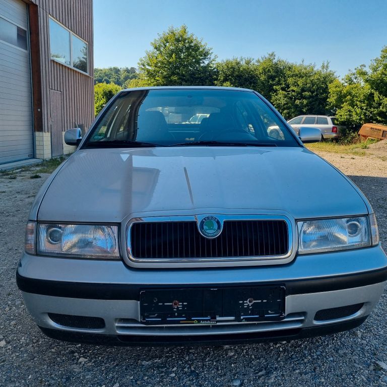 Skoda Octavia 87.000 km 1.599 € Elchingen 89275