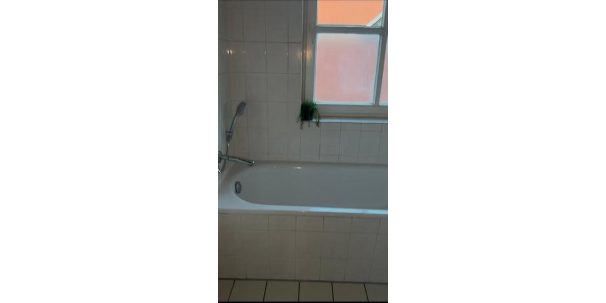 Etagenwohnung Huy - 2 Zimmer, 65 m&sup2;, 366&euro; | Angebot:25891820