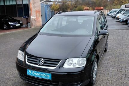 VW Touran 282.000 km 2.300 &euro; KRÖV 54536