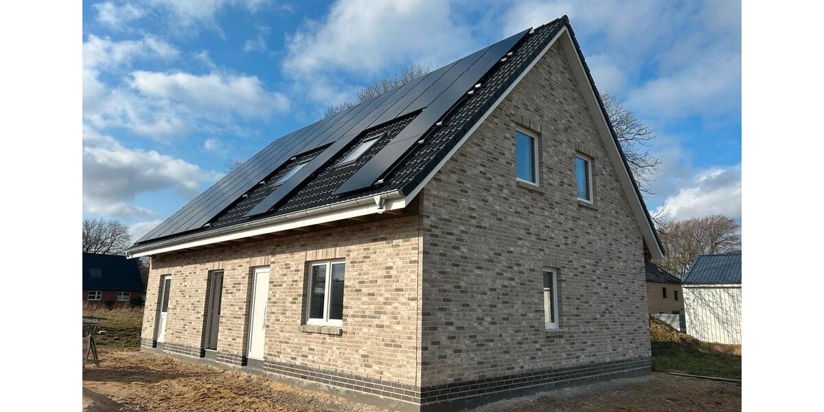 Erdgeschoßwohnung Nordhastedt - 4 Zimmer, 170 m&sup2;, 1.500&euro; | Angebot:24937947