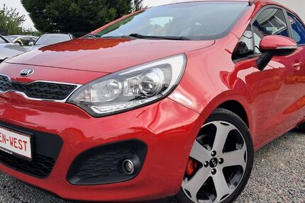 Kia Rio 148.000 km 5.599 € Dresden 01159
