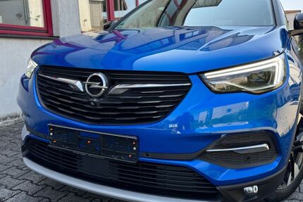 Opel Grandland (X) 32.043 km 14.900 &euro; Eppstein - Bremthal 65817