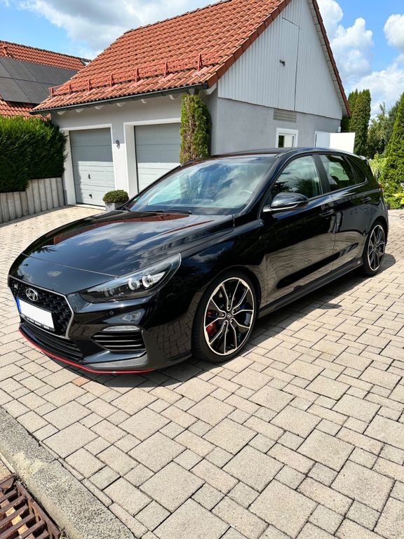 i30