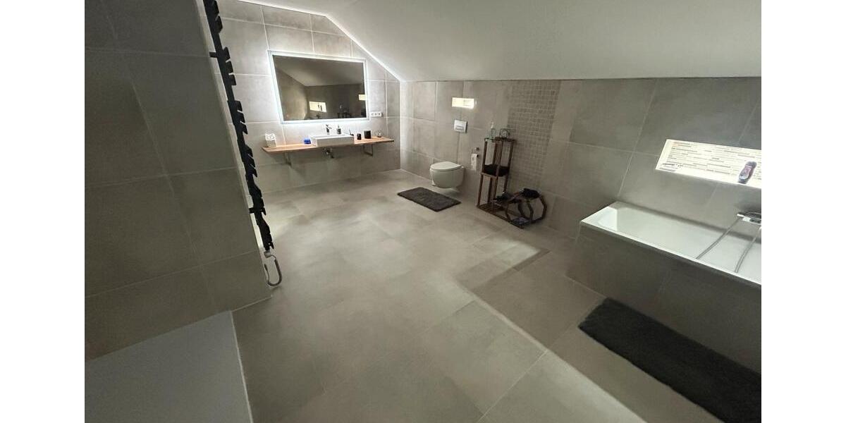 Etagenwohnung Rosche - 6 Zimmer, 242 m&sup2;, 234.000&euro; | Angebot:26795671