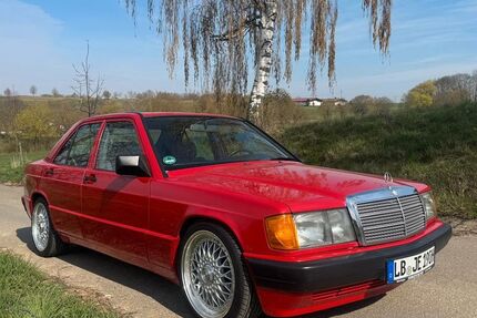 Mercedes-Benz 190 166.000 km 7.400 &euro; Korntal Münchingen 70825