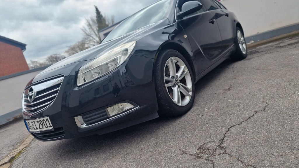 Opel Insignia 174.000 km 5.600 &euro; Dortmund 44266