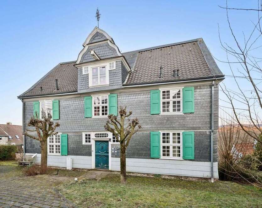 Haus zum Kaufen in Remscheid 325.000 € 349 m²