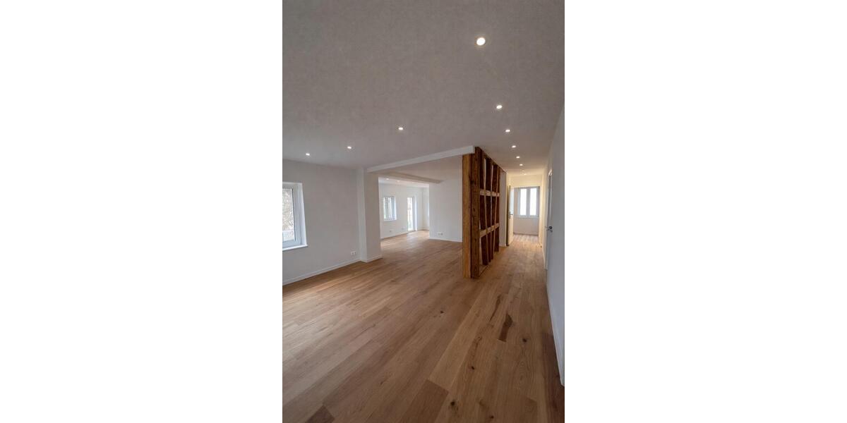 Etagenwohnung Freudenstadt - 3 Zimmer, 257 m&sup2;, 260.000&euro; | Angebot:26283718