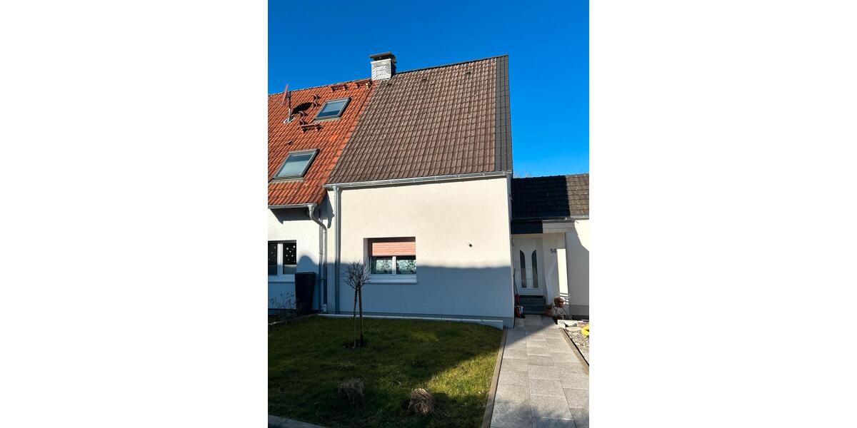 Doppelhaushälfte Iserlohn Grüne - 6 Zimmer, 150 m&sup2;, 1.500&euro; | Angebot:25642526