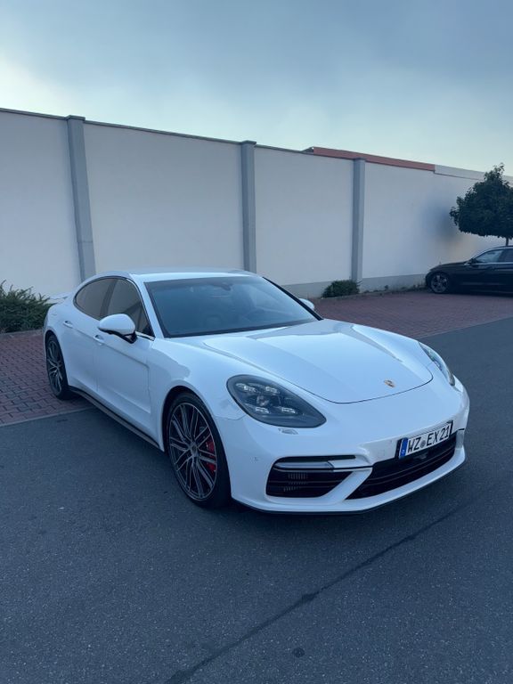 Porsche Panamera 89.000 km 58.999 € Maintal 63477