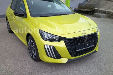 Peugeot 208 7.400 km 15.950 € Ursberg-Bayersried 86513