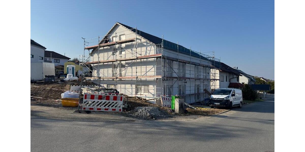 Doppelhaushälfte Rosenberg - 7 Zimmer, 183 m&sup2;, 1.550&euro; | Angebot:24559220
