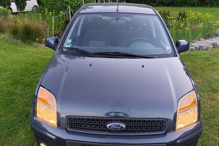 Ford Fusion 218.010 km 2.490 &euro; Hatten 26209