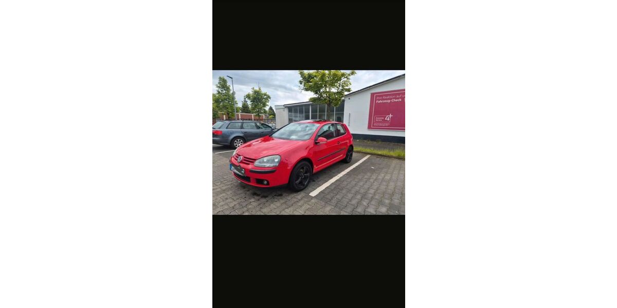 VW Golf 148.200 km 2.000 &euro; Wiehl 51674