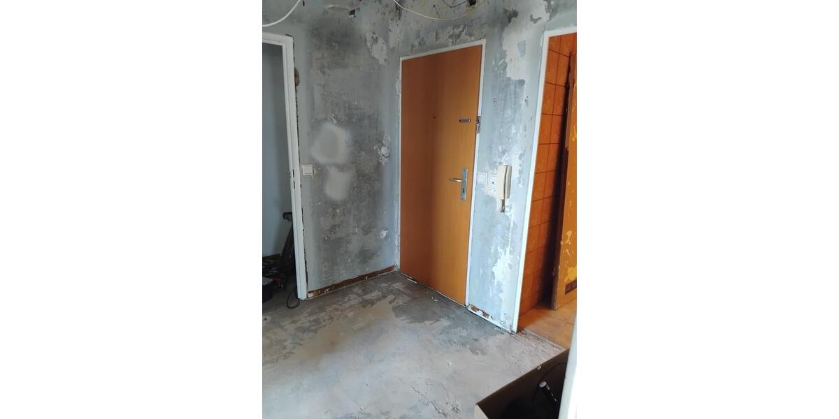Dachgeschoßwohnung Ludwigshafen am Rhein Edigheim - 2.5 Zimmer, 63 m&sup2;, 111.600&euro; | Angebot:24803184