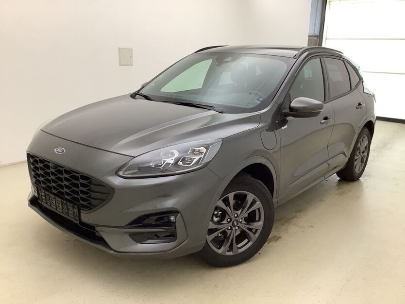 Ford Kuga 9.900 km 32.890 € Kellinghusen 25548