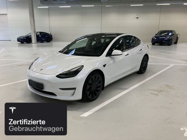 Tesla Model 3 66.401 km 31.000 € Obertraubling 93083