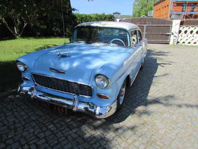 Chevrolet Andere 124.000 km 54.900 € Großfahner 99100