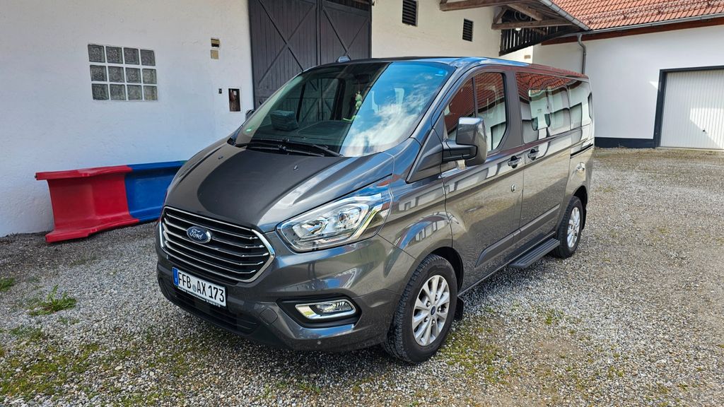 Ford Tourneo Custom 45.000 km 36.900 &euro; Moorenweis 82272