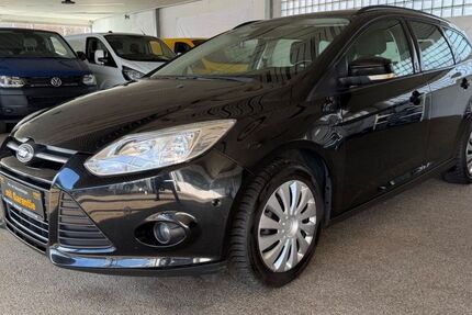 Ford Focus 137.530 km 5.900 &euro; Bönningstedt 25474