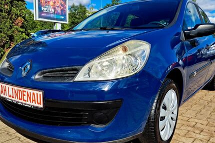 Renault Clio 118.034 km 2.699 &euro; Leipzig 04205