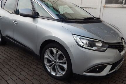 Renault Scenic 212.000 km 8.800 &euro; Kehl 77694