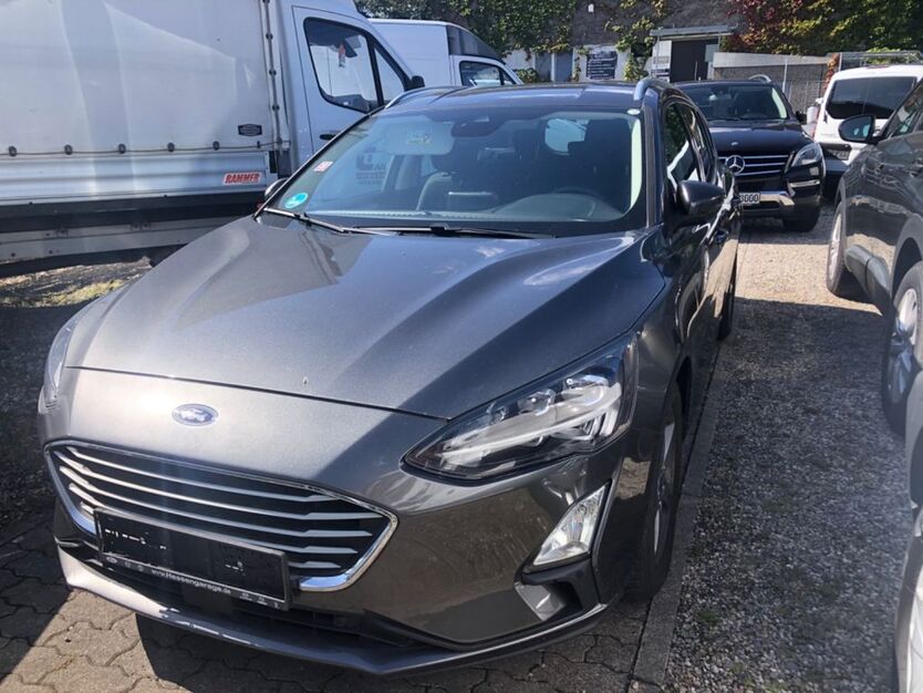 Ford Focus 137.890 km 10.300 € Raunheim 65479