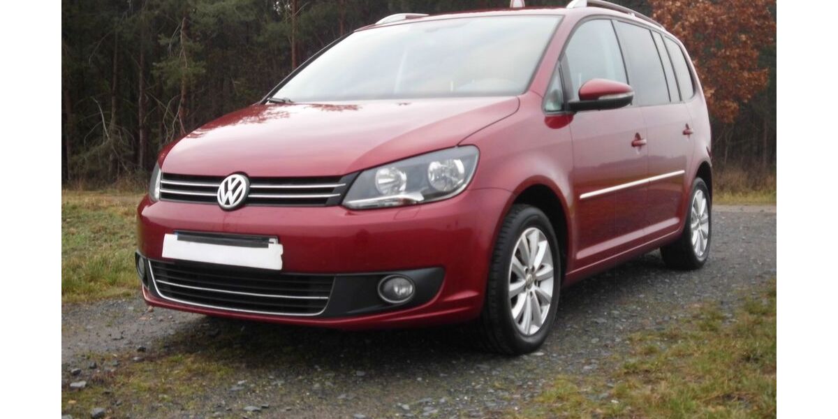 VW Touran 105.560 km 11.490 &euro; Priestewitz 01561