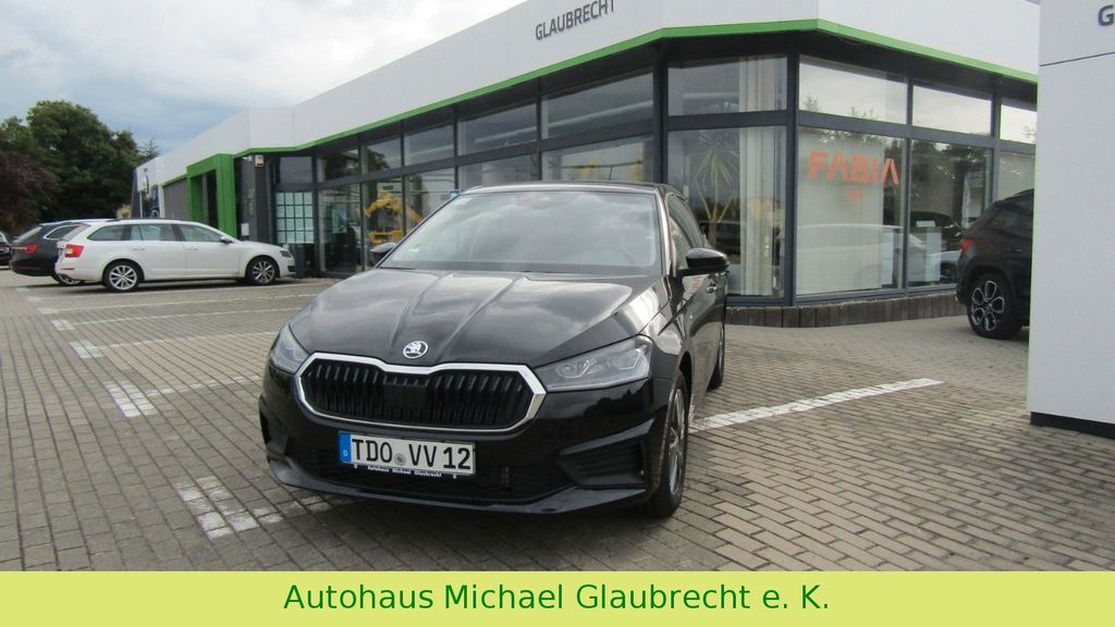 Skoda Fabia 7.600 km 21.200 &euro; Torgau 04860