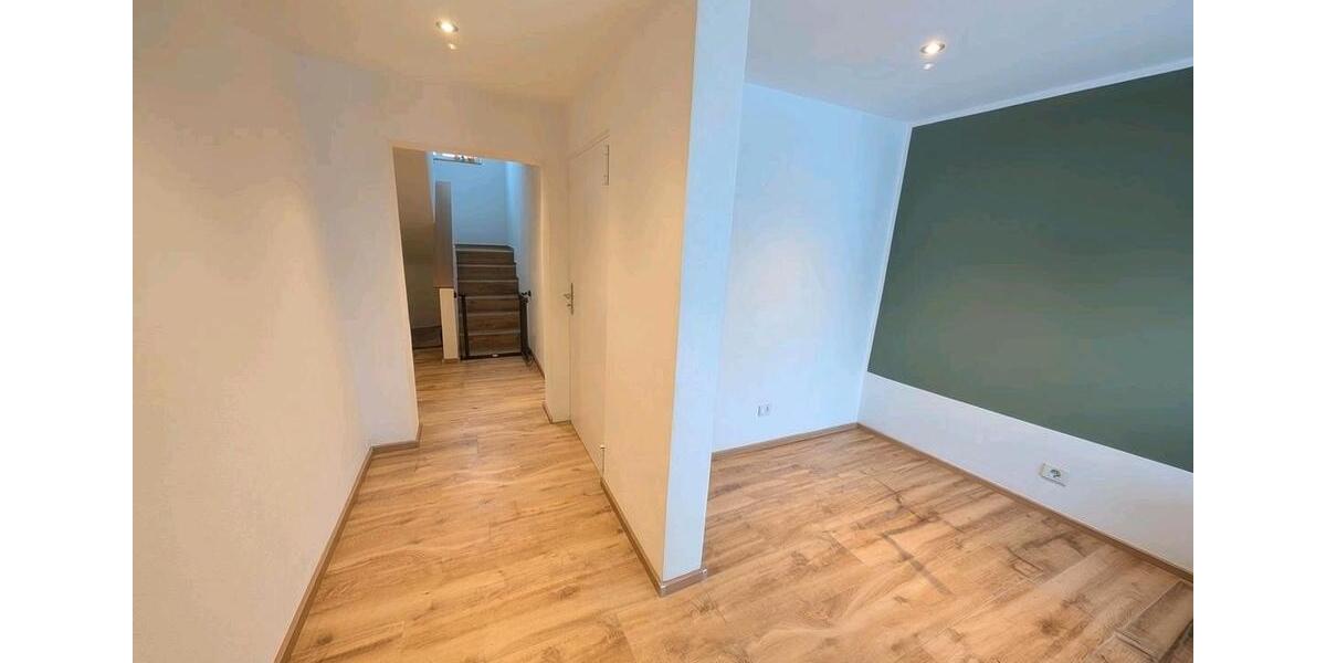 Sehr gepflegtes, neu saniertes, Einfamilienhaus in Waldkirchen 5.5 zimmer