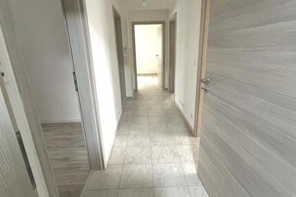 Wohnung Großmehring - 3 Zimmer, 64 m&sup2;, 840&euro; | Angebot:25497510