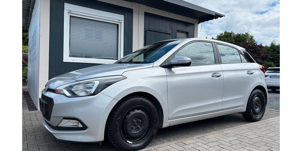 Hyundai i20 66.917 km 7.599 &euro; Messel 64409