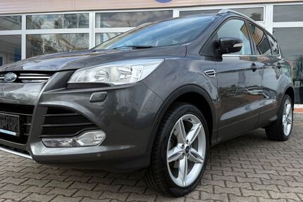 Ford Kuga 37.464 km 12.400 &euro; Görlitz 02828