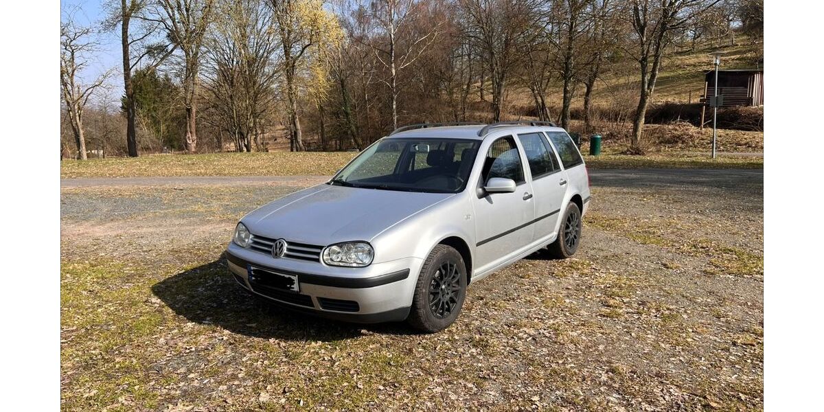 VW Golf 243.276 km 3.000 &euro; Germerode 37290