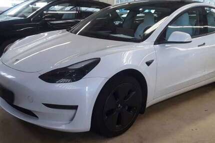 Tesla Model 3 56.000 km 29.890 € Helmstedt 38350