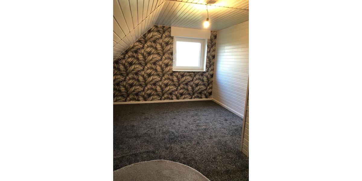 Dachgeschoßwohnung Hamminkeln - 2 Zimmer, 50 m&sup2;, 399&euro; | Angebot:25257708