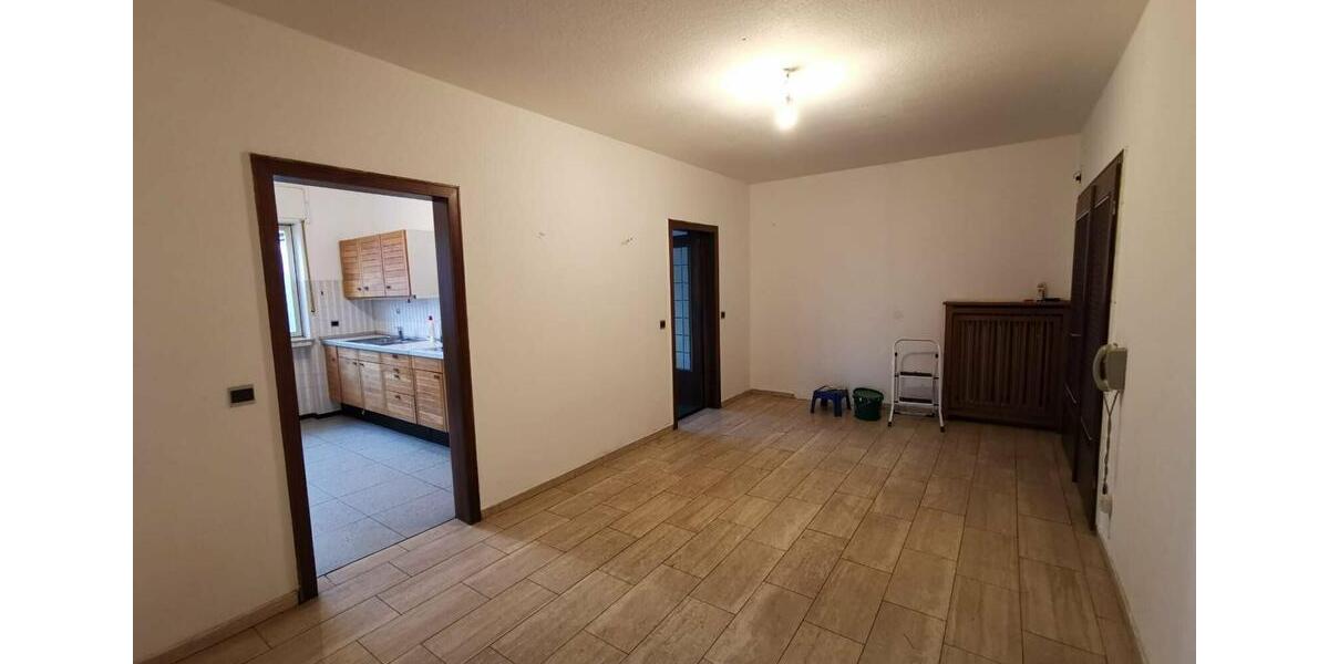 Erdgeschoßwohnung Lübbecke - 3 Zimmer, 90 m&sup2;, 810&euro; | Angebot:26133334