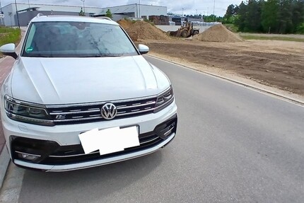 VW Tiguan 91.000 km 24.990 € Burglengenfeld 93133