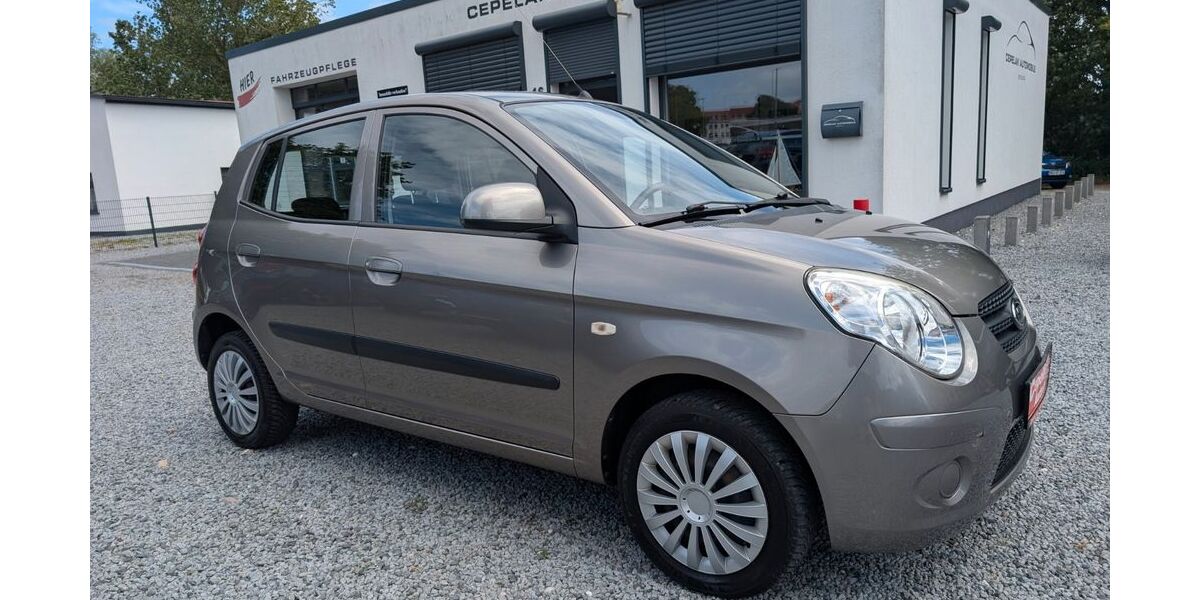 Kia Picanto 82.000 km 3.990 &euro; Wismar 23970